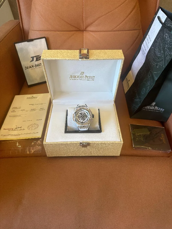 Hublot Big Bang Sang Bleu II limited edition