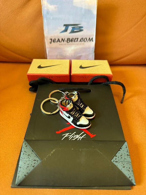 Mini Air Jordan 1 keychain -  collectible