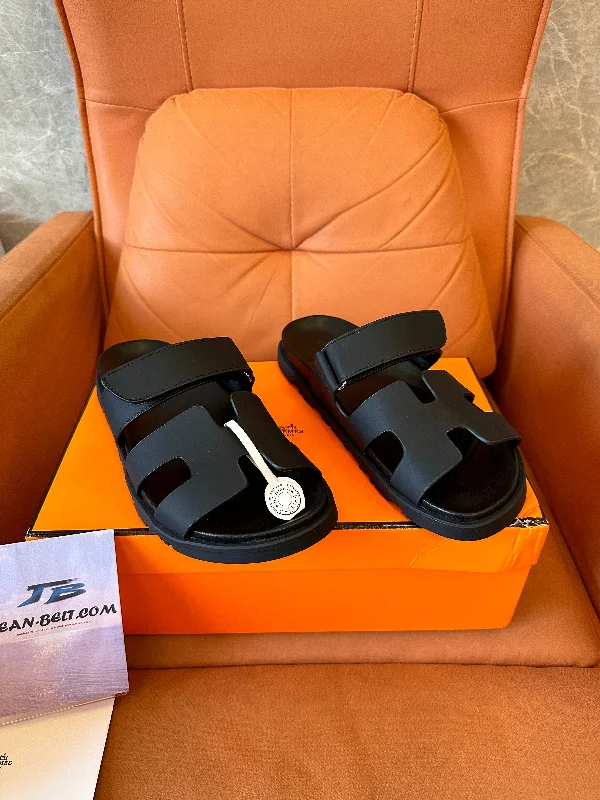 Hermes Izmir sandals - black leather