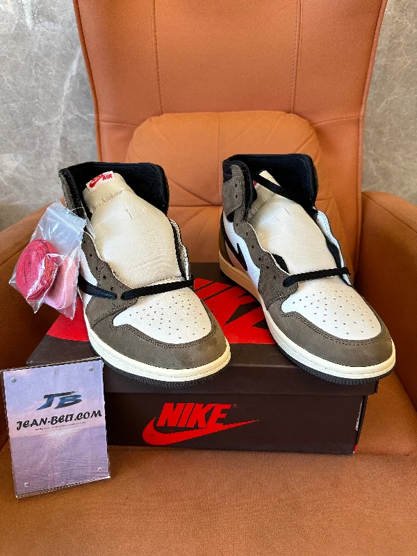 Travis Scott x Air Jordan 1 retro high OG “Mocha”