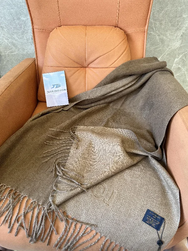 Louis Vuitton khaki wool and silk blend scarf