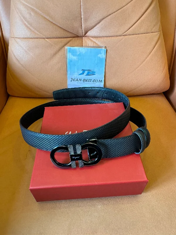Salvatore Ferragamo Gancini black textured leather belt