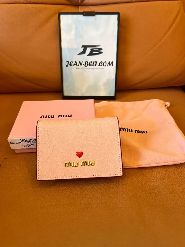 Miu Miu SMC945 Matelassé leather card holder