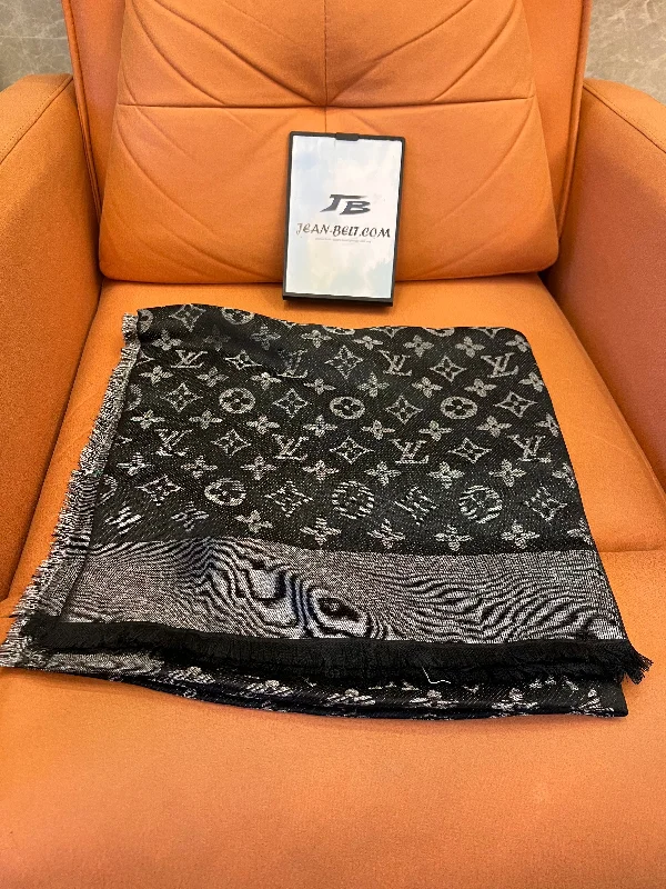Louis Vuitton monogram shine shawl in black