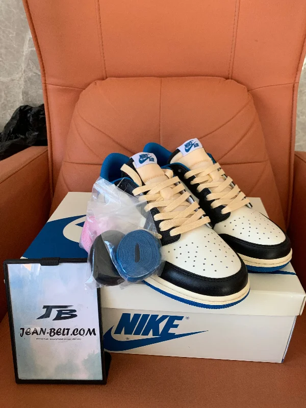 Nike Air Jordan 1 Retro Low OG Sp Travis Scott X Fragment
