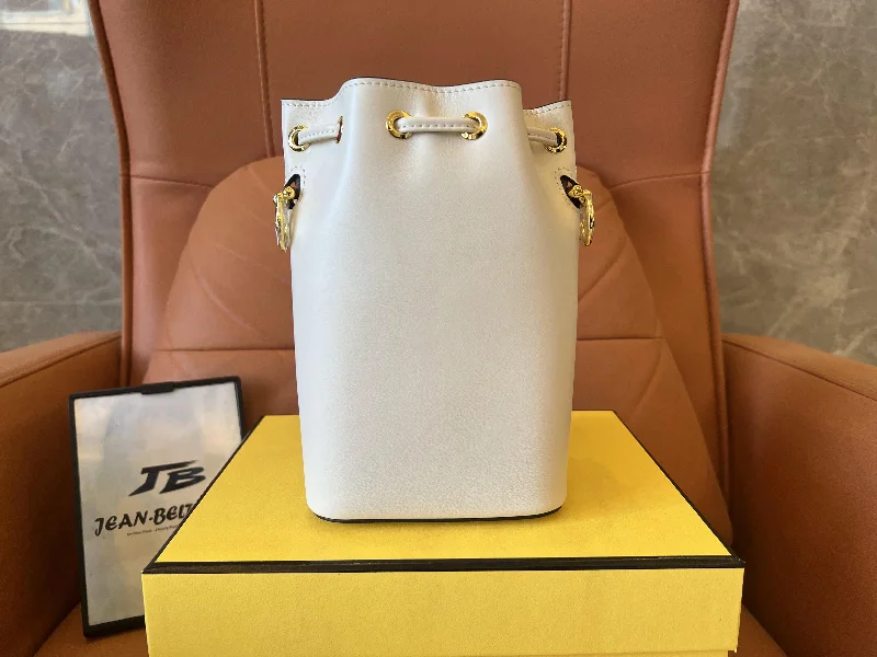 Fendi mon tresor handbag nude cream